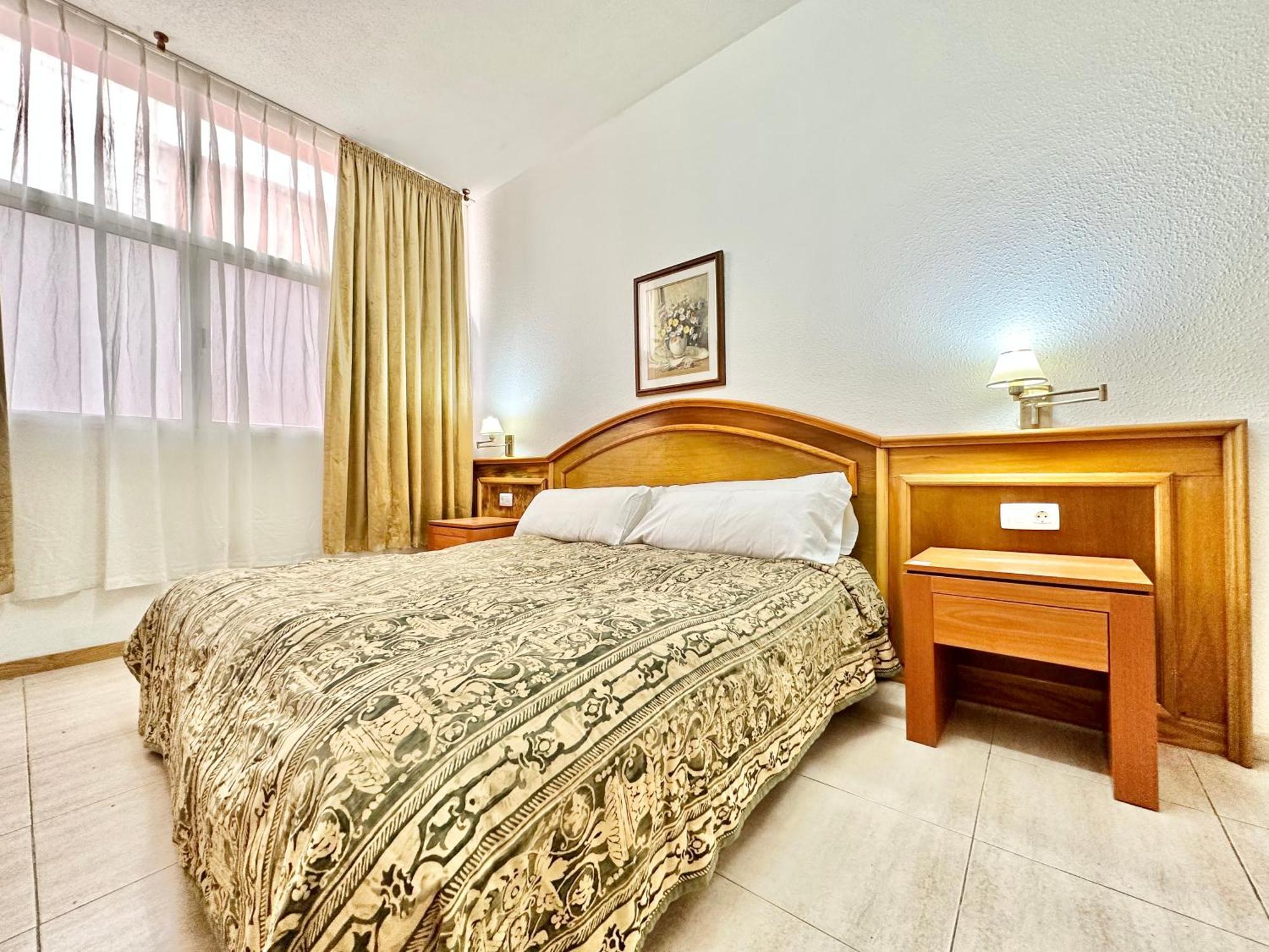 Alta Beachside Apartments Пуэрто-де-ла-Крус Экстерьер фото