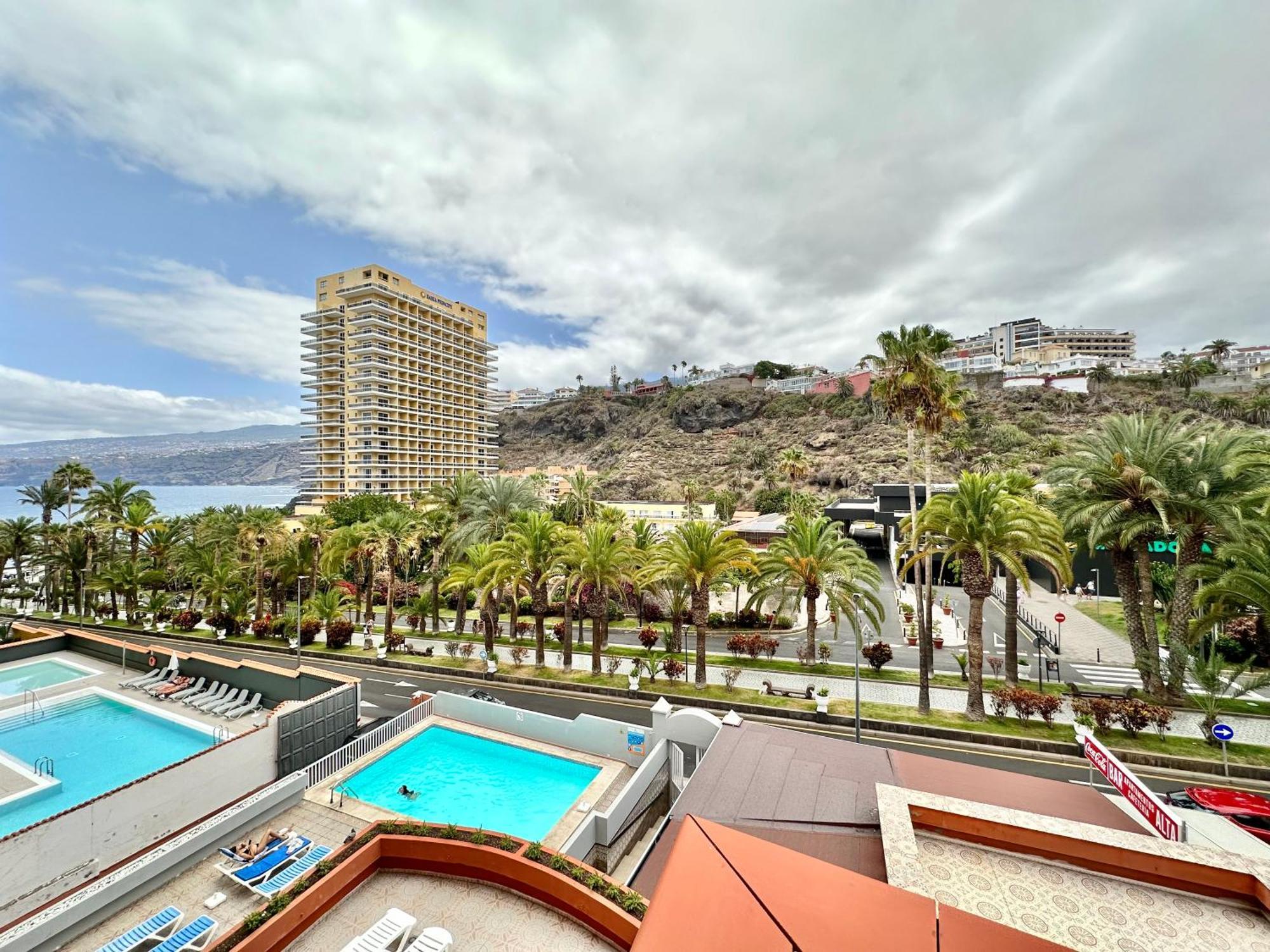 Alta Beachside Apartments Пуэрто-де-ла-Крус Экстерьер фото